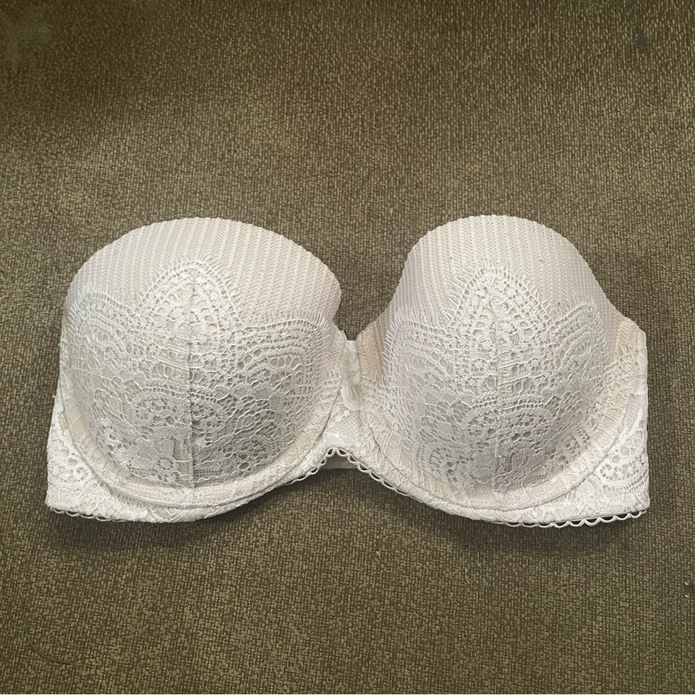 Victoria’s Secret bra